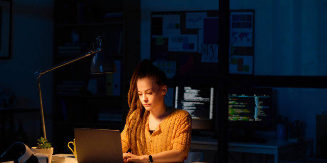 العمل ليلا هل هو مناسب؟