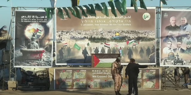 تطورات صفقة تبادل الأسرى في غزة: تسليم الأسرى الإسرائيليين والإفراج عن الفلسطينيين