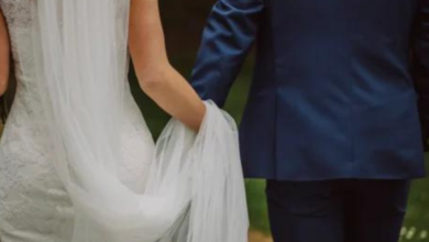 فتاة في العشرين وانا عمري شارف الخمسون